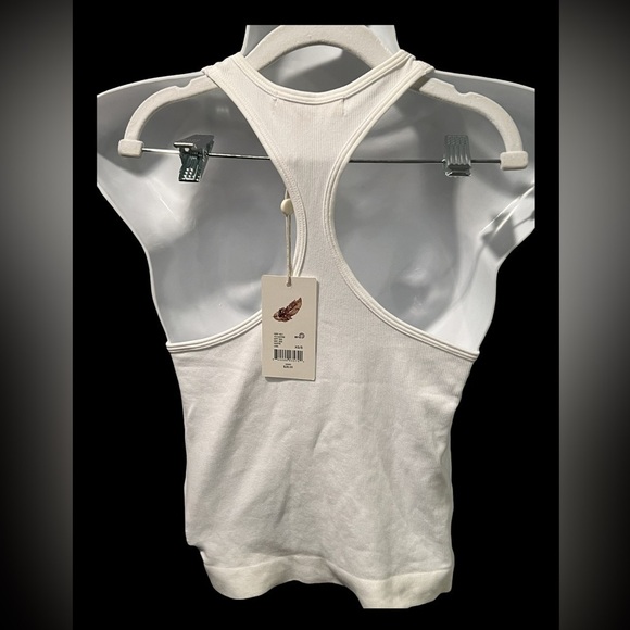 Chelsea & Violet White Ribbed Razor Back Ribbed Tank Top XS/S - Picture 3 of 3